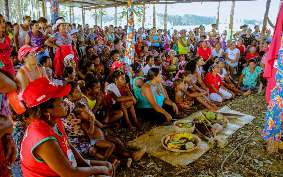 #2018M: Mil trabalhadoras ocupam fazenda Céu Azul na Bahia