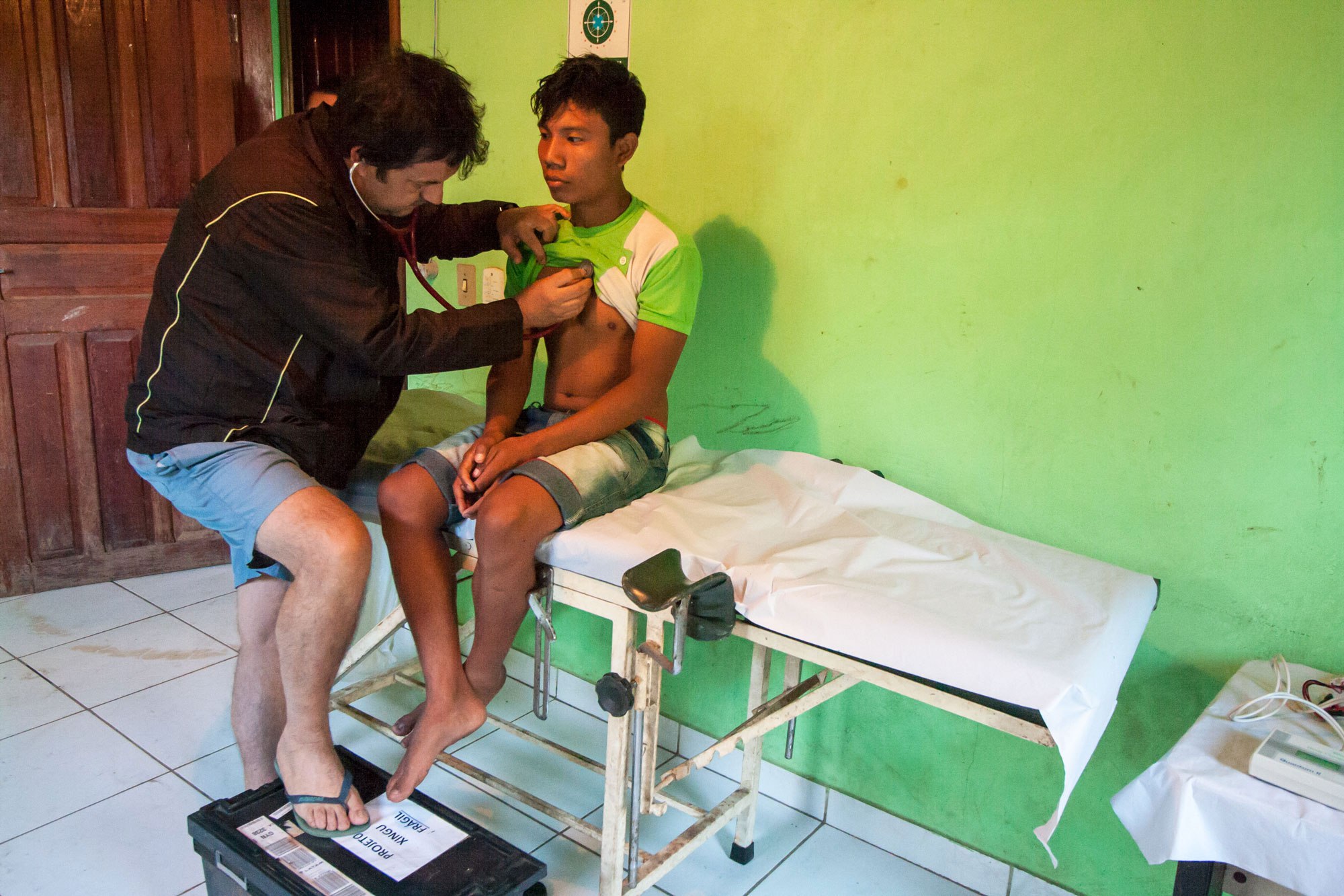 Em Manaus, mais dois indígenas morrem após contrair coronavírus