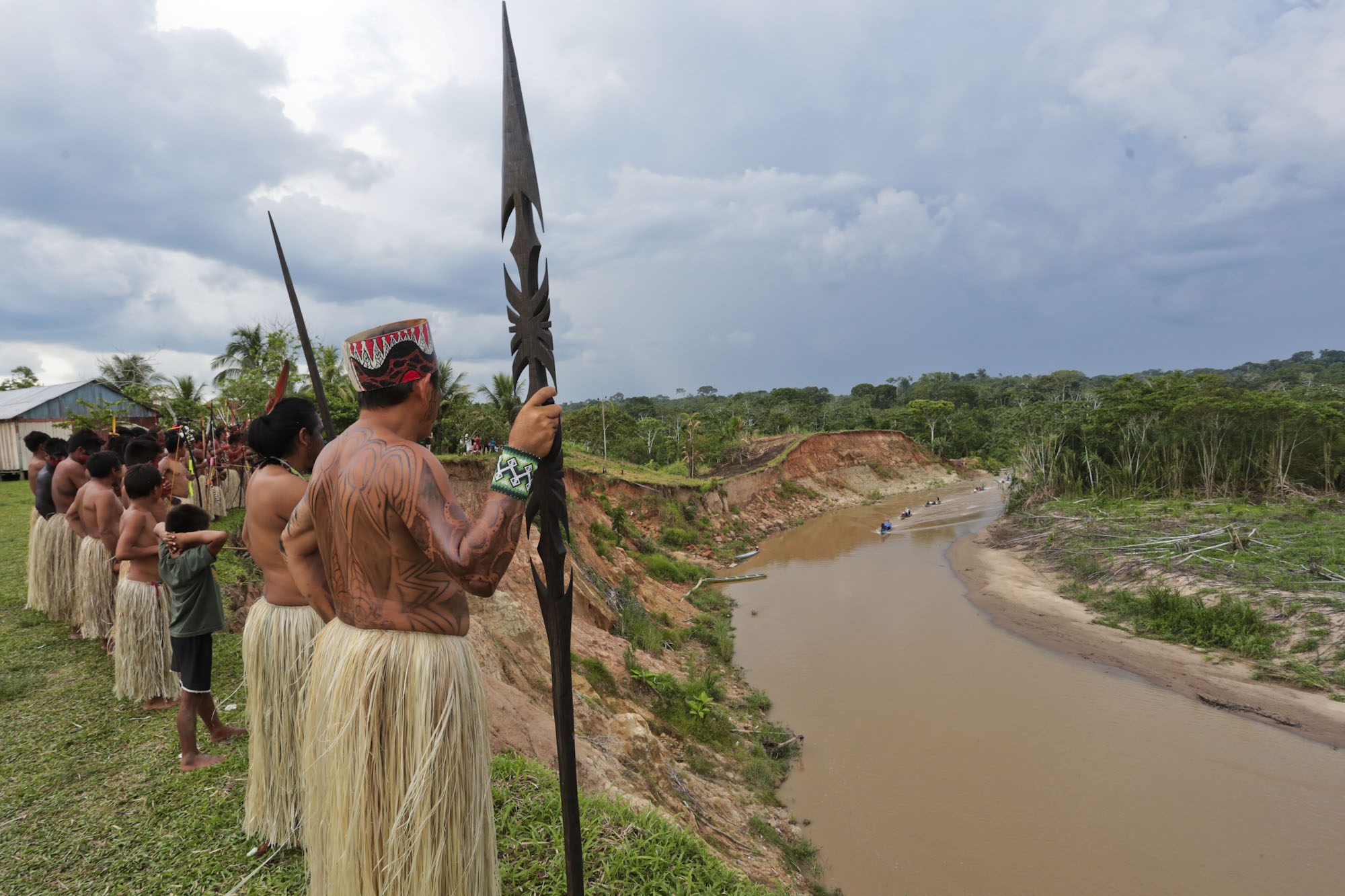 Contra pandemia, Yawanawa fecham o rio Gregório e fazem ‘lockdown’ na floresta