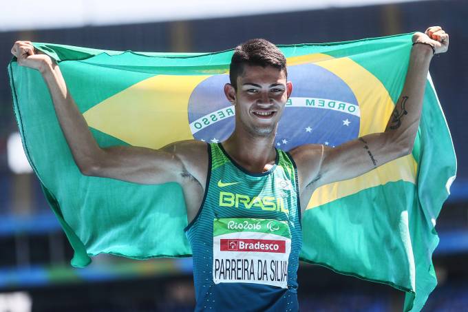 Conheça mais uma grande aposta do atletismo, o atleta Rodrigo Parreira