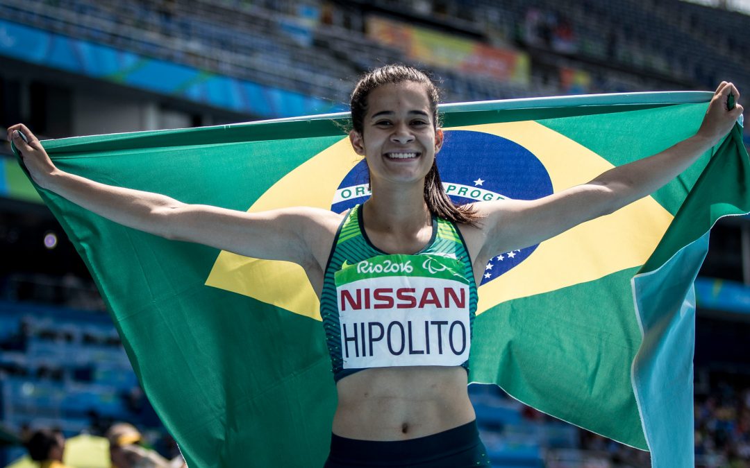 Velocista e sensação da internet: conheça a atleta paralímpica Verônica Hipólito