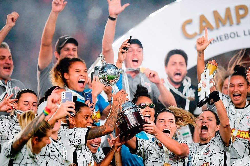 História do futebol feminino do Corinthians - Mídia NINJA