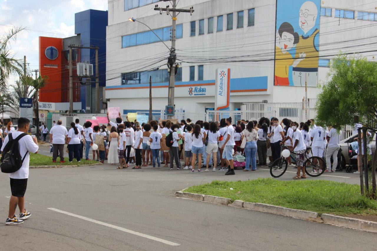 Família denuncia perda de bebê por negligência em maternidade de Goiânia