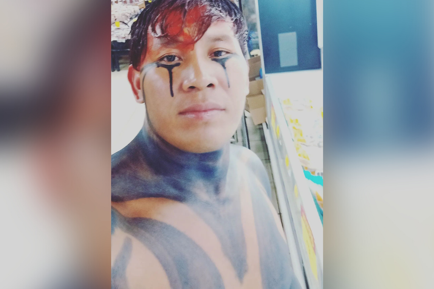 Com pintura corporal, indígena é barrado em supermercado: “meu traje de gala”