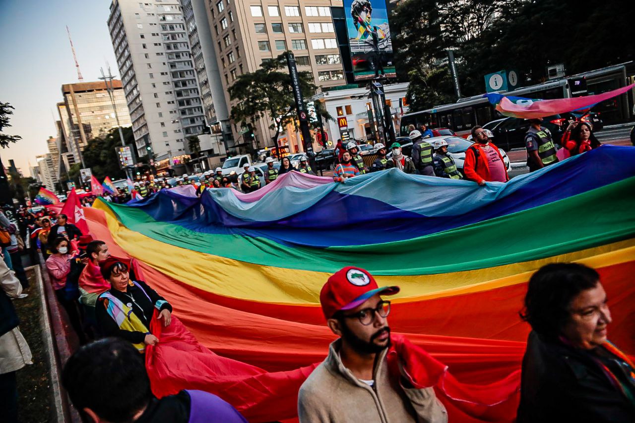 Rede de ativistas LGBT+ da Mídia NINJA convoca novos colaboradores para ações no mês do orgulho
