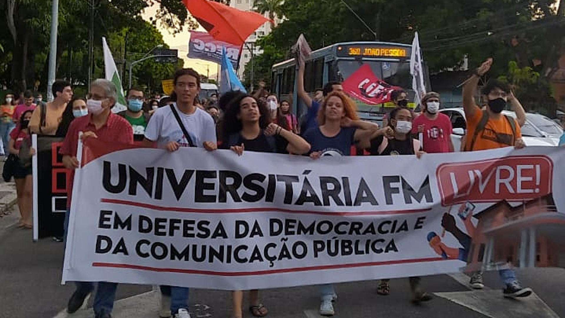 Rádio Universitária FM da Universidade Federal do Ceará está sob ameaça de censura