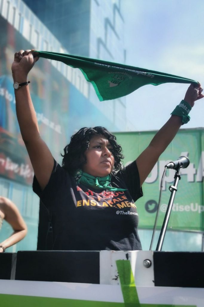 Antes de deixar STF, Barroso vota para descriminalizar aborto até 12 semanas