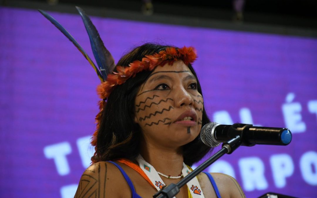 Defesa dos direitos das mulheres na comunidade pan-amazônica