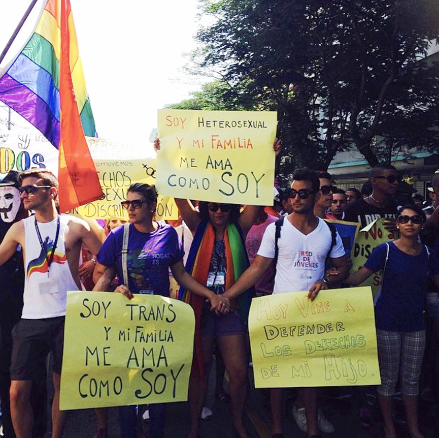 Cuba faz consulta popular sobre reconhecimento do casamento homoafetivo