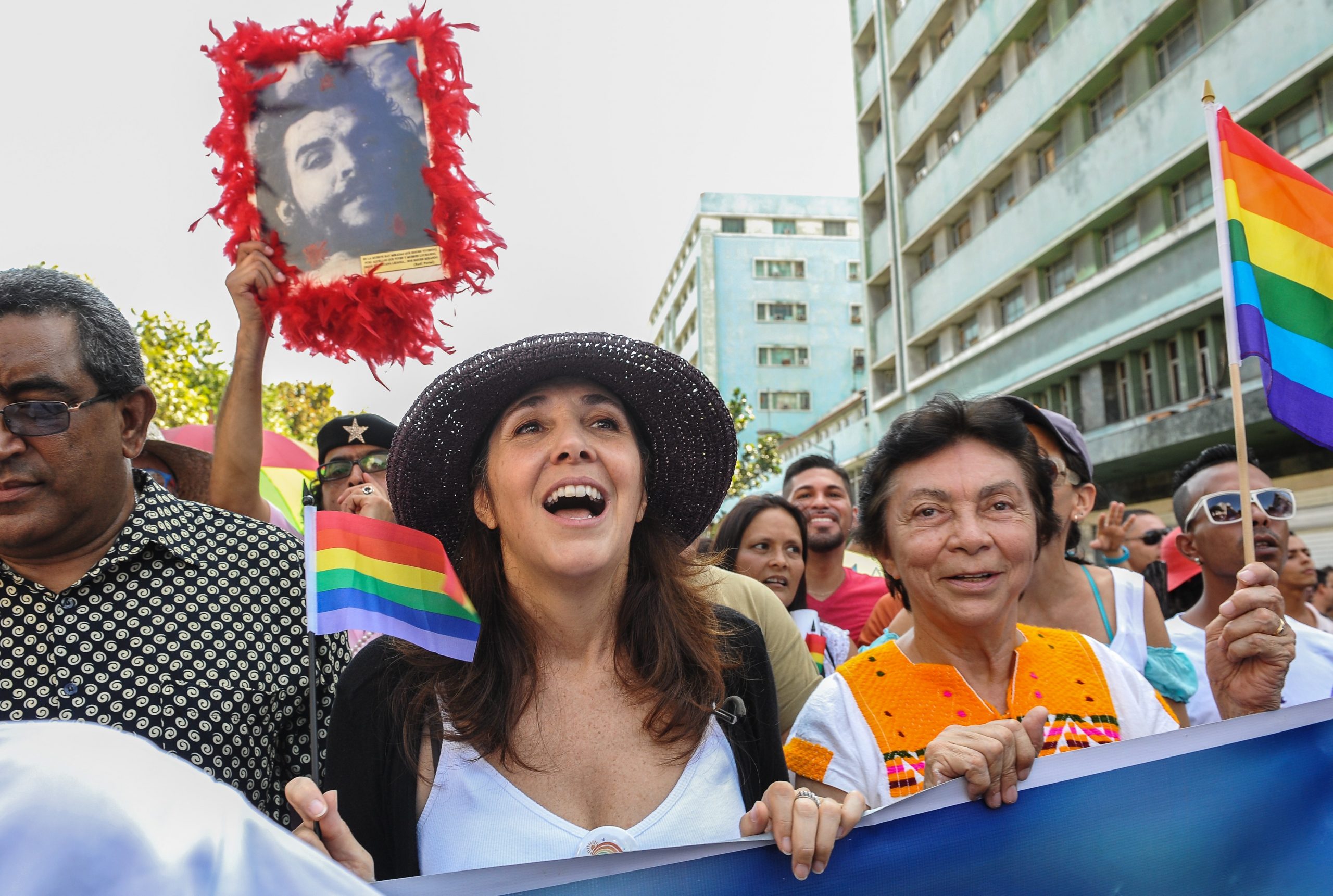 Cuba legaliza casamento homoafetivo em referendo histórico
