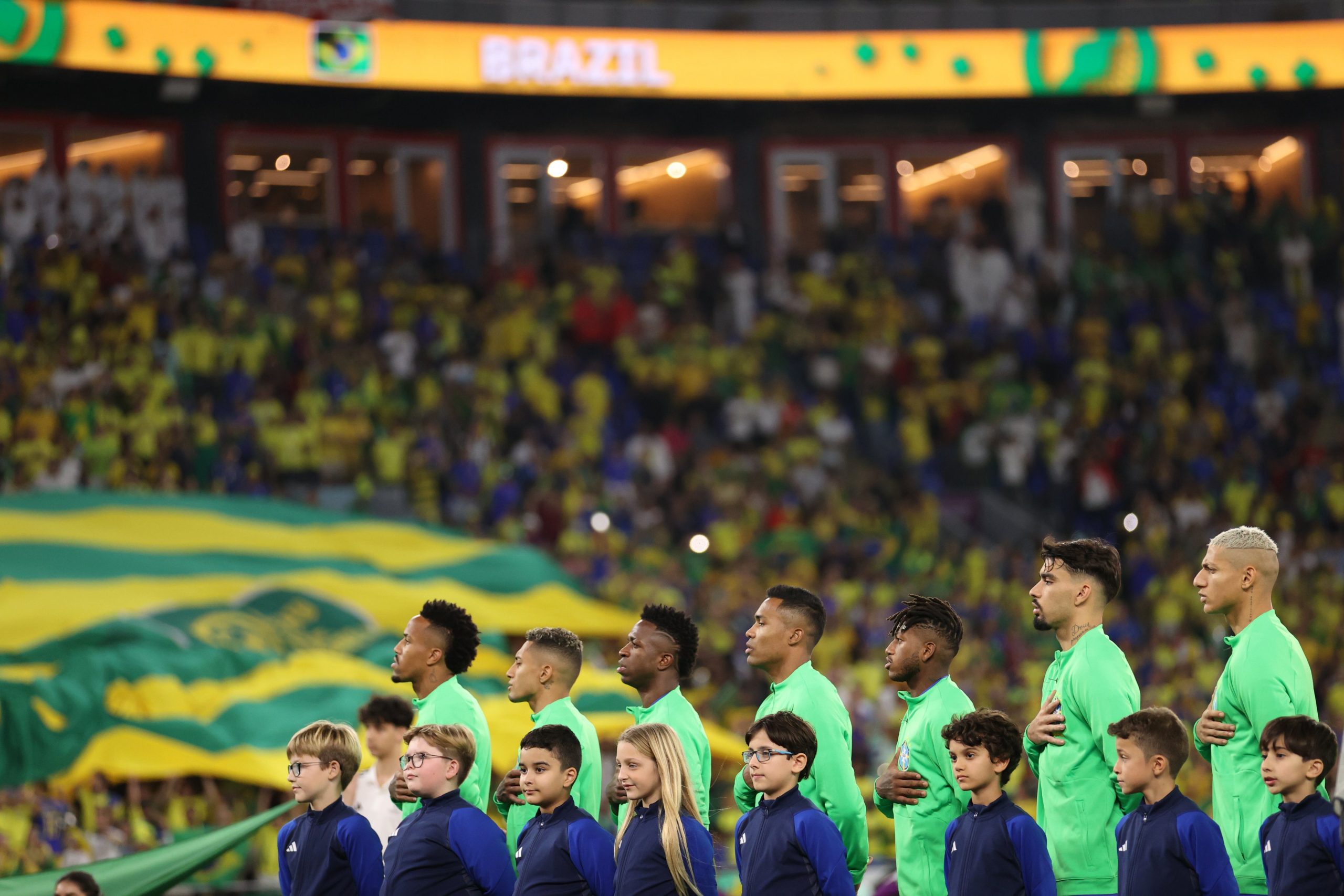 Brasil x Suíça: confira em tempo real os memes, fotos e comentários da partida
