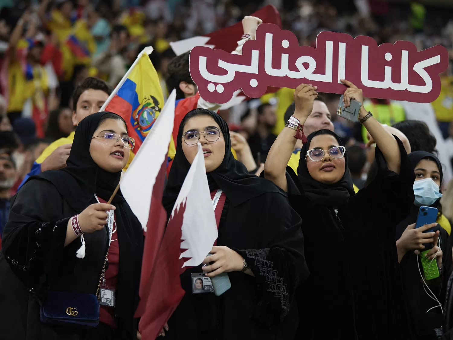 Como a Copa do Mundo tem influenciado a relação das mulheres cataris com o futebol