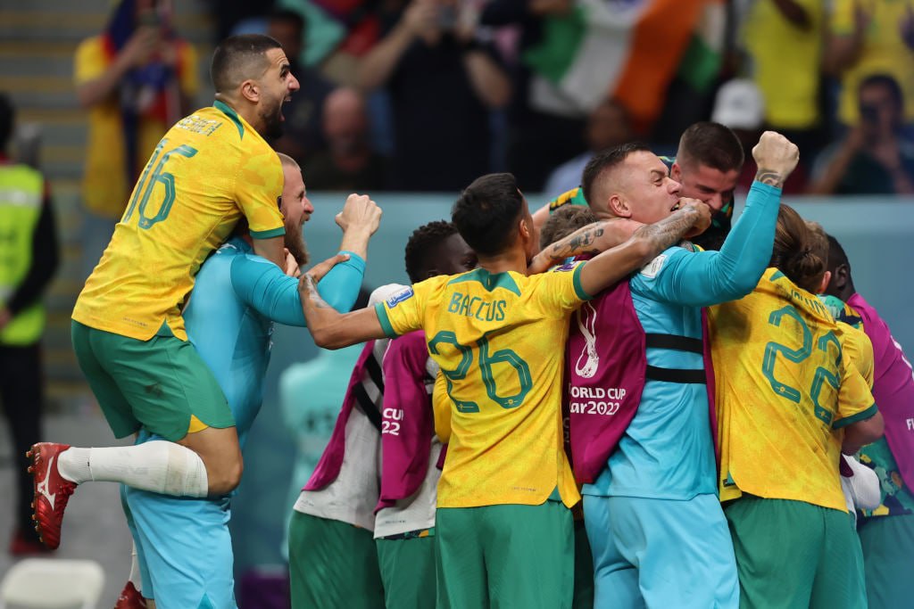 Copa do Mundo: Austrália vence Dinamarca e se classifica para oitavas pela segunda vez na história