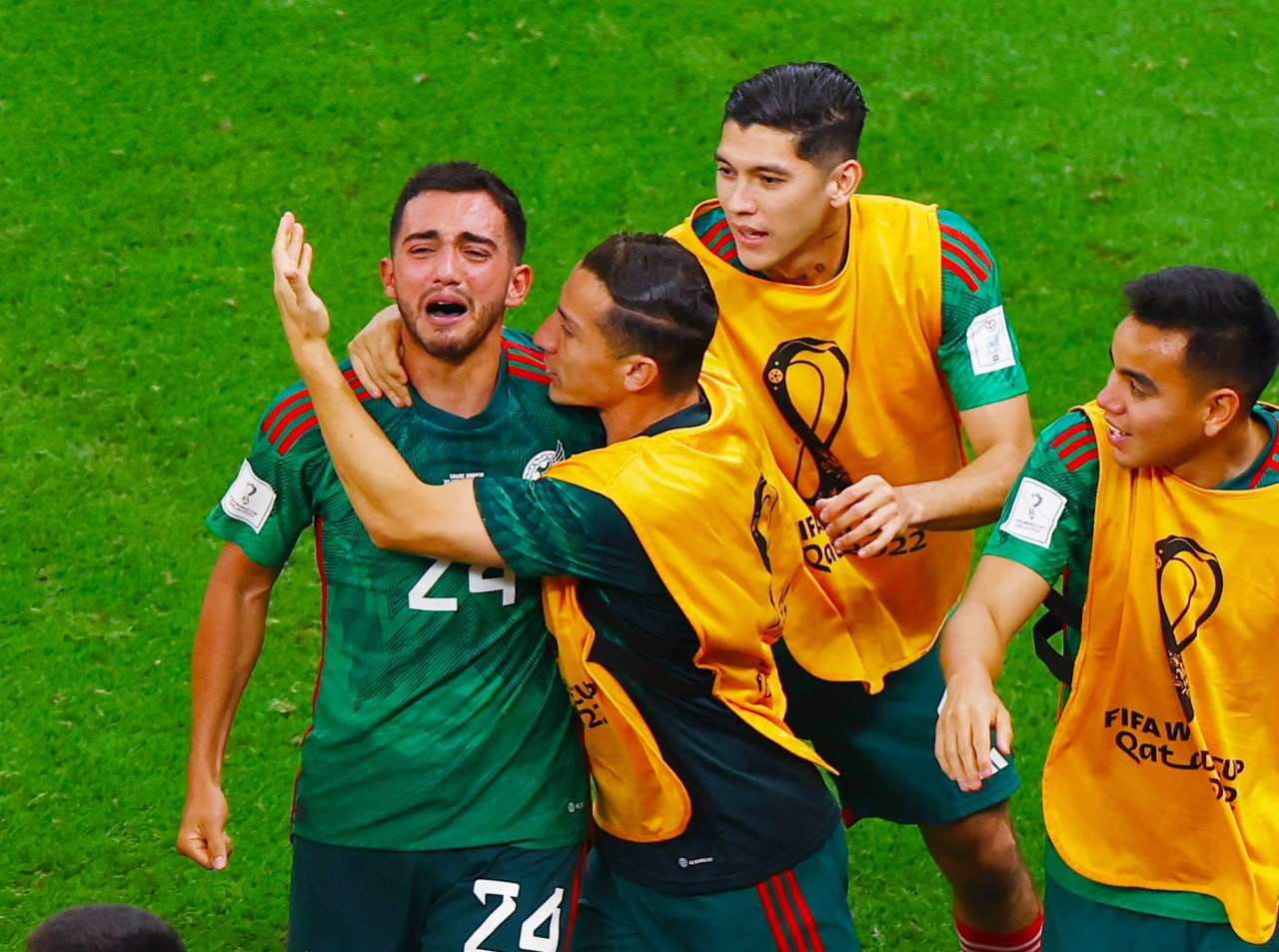Copa do Mundo: México vence sauditas por 2×1 mas não se classifica para as oitavas