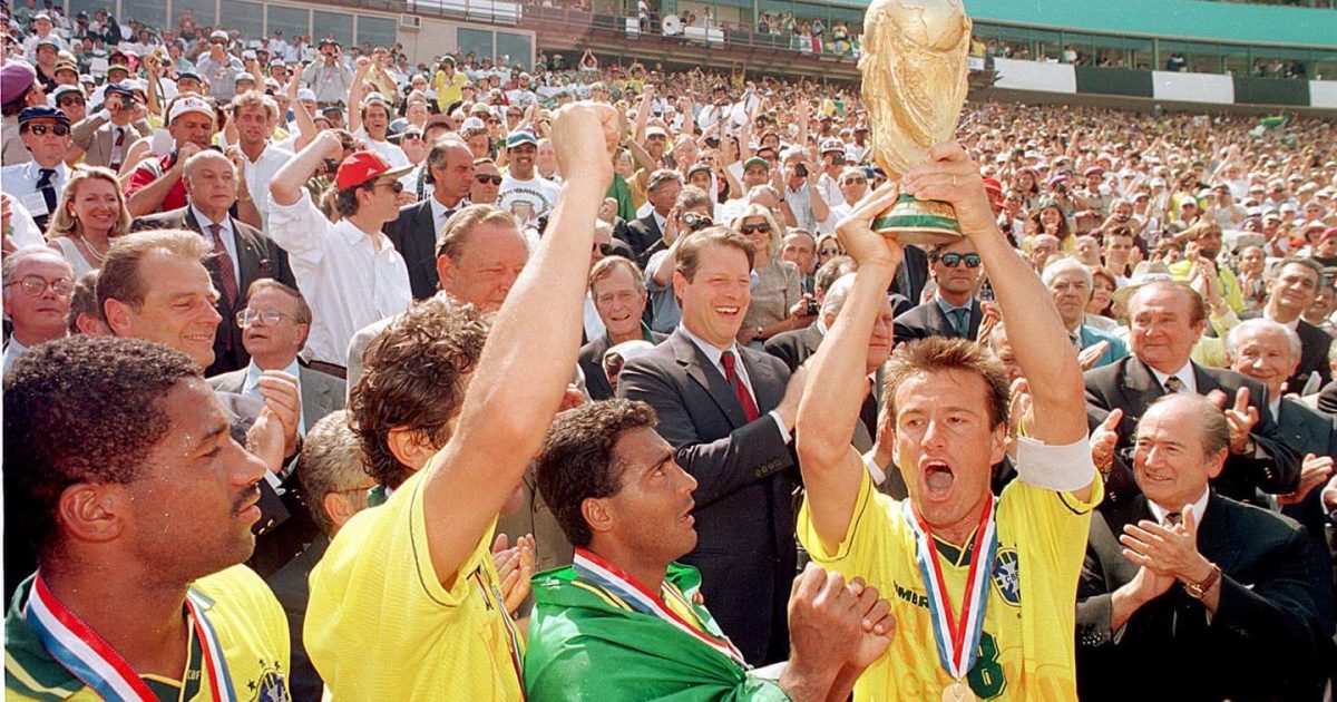 Holanda 2 x 3 Brasil: o grande jogo da Copa de 1994 :: Jogos