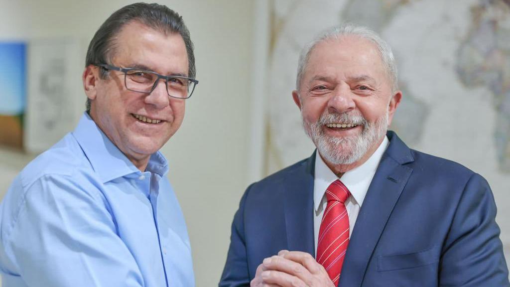 Lula confirma Marinho no Trabalho, e convida presidente da Fiesp para Indústria e Comércio
