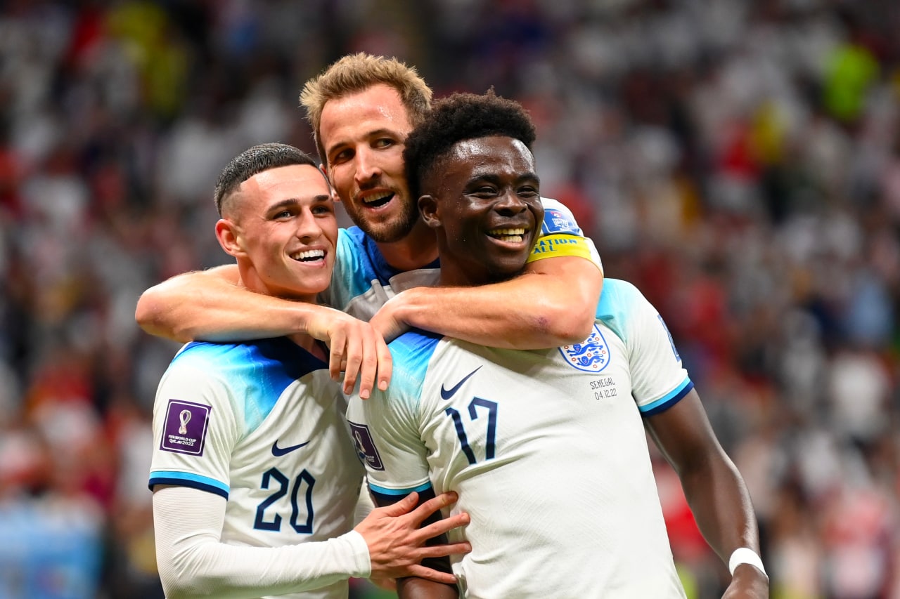 Inglaterra goleia Senegal e avança para as quartas no Catar