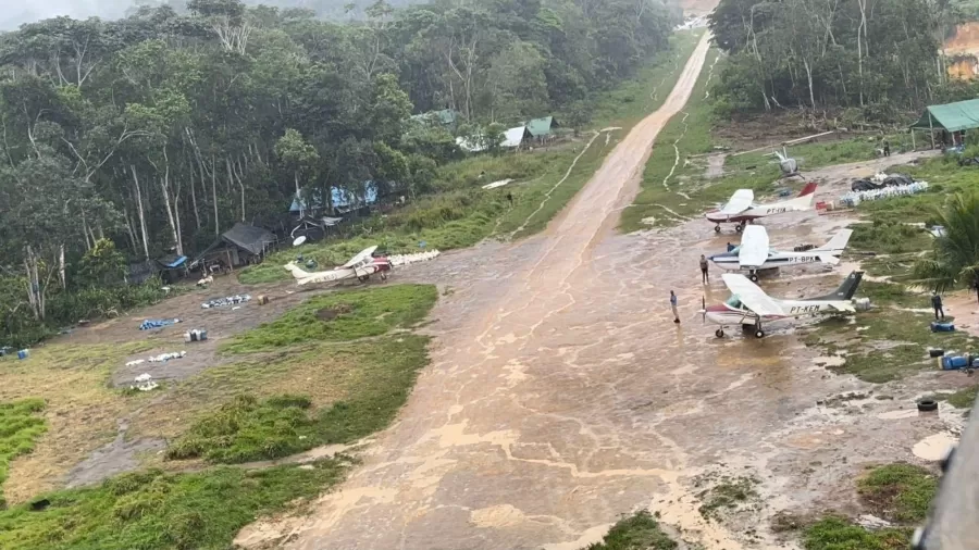Operações de resgate na TI Yanomami não intimidam atuação do garimpo