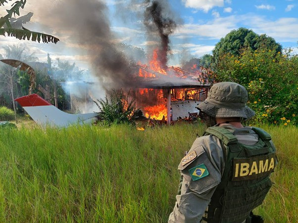 323 acampamentos de garimpeiros destruídos em operações; mais de R$ 2 bilhões em bens confiscados