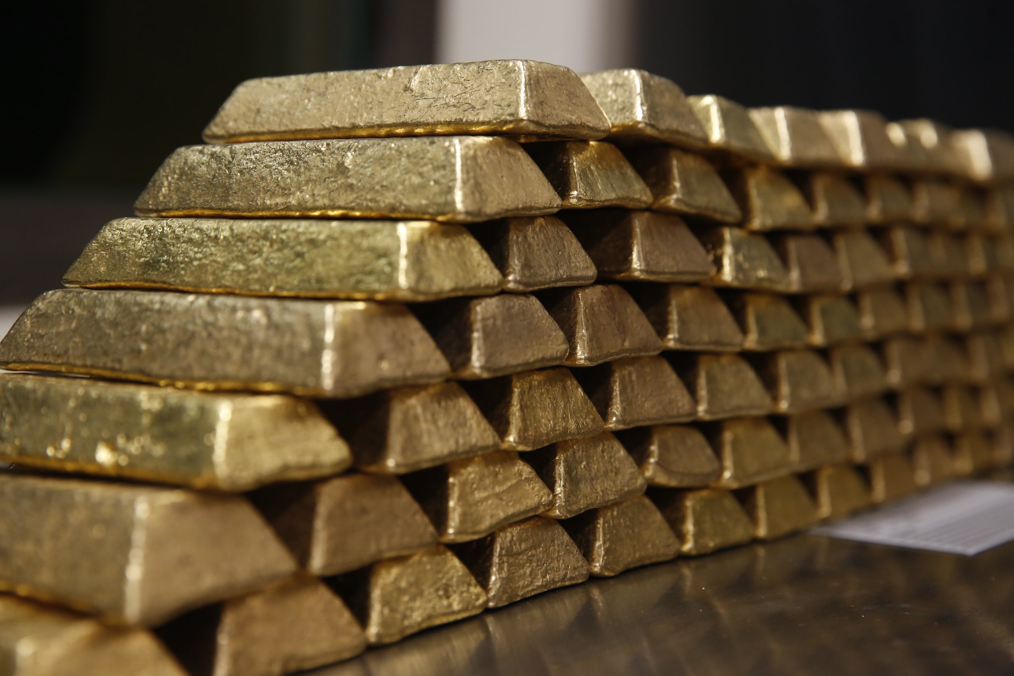 Quase metade do ouro exportado pelo Brasil é ilegal; Grande parte sai de áreas de preservação na Amazônia