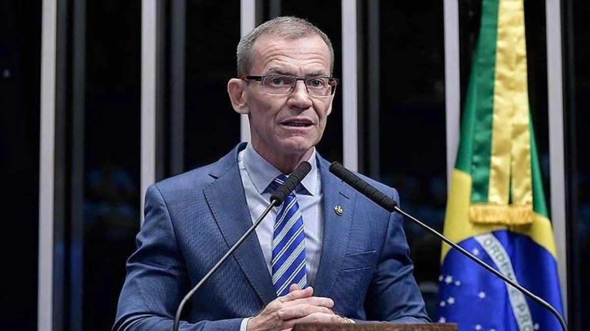 Estado do Espírito Santo terá de indenizar senador Fabiano Contarato por homofobia