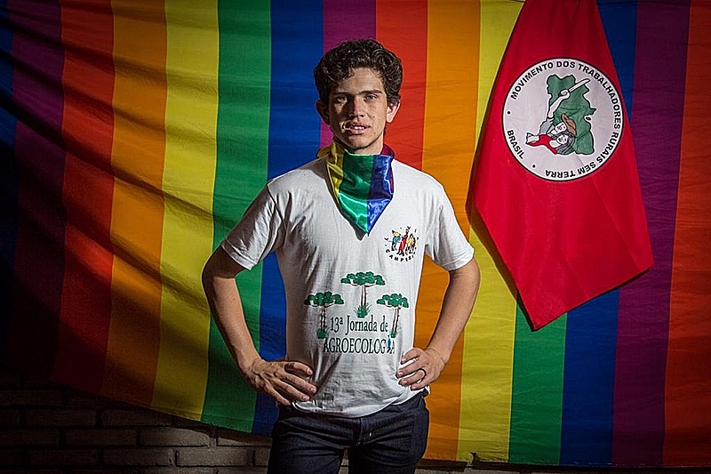 O professor Lindolfo Kosmaski de 25 anos fazia parte do Coletivo LGBT do Movimento dos Trabalhadores Rurais Sem Terra (MST) (Foto: Rafael Stedile)