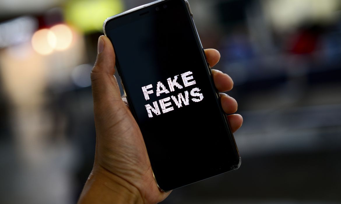 Ofensiva das Big Techs: Google e Spotify saem em campanha contra aprovação do PL das Fake News