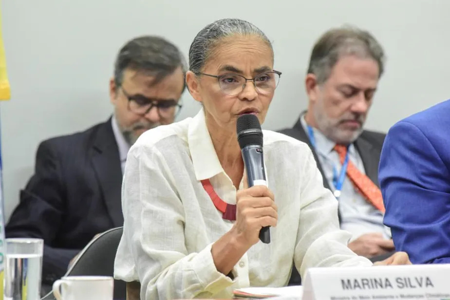 Marina Silva destaca impacto negativo da reforma ministerial na agenda ambiental