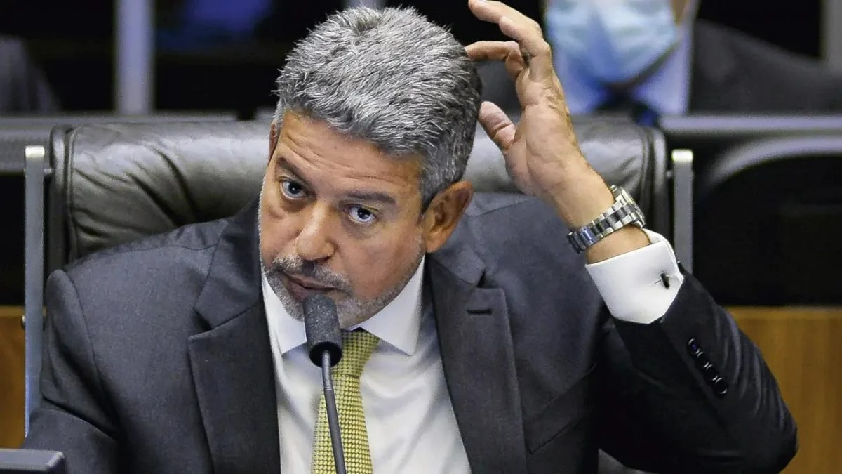PEC quer dar anistia de quase R$ 1 bilhão a partidos que ignoram candidaturas negras e de mulheres