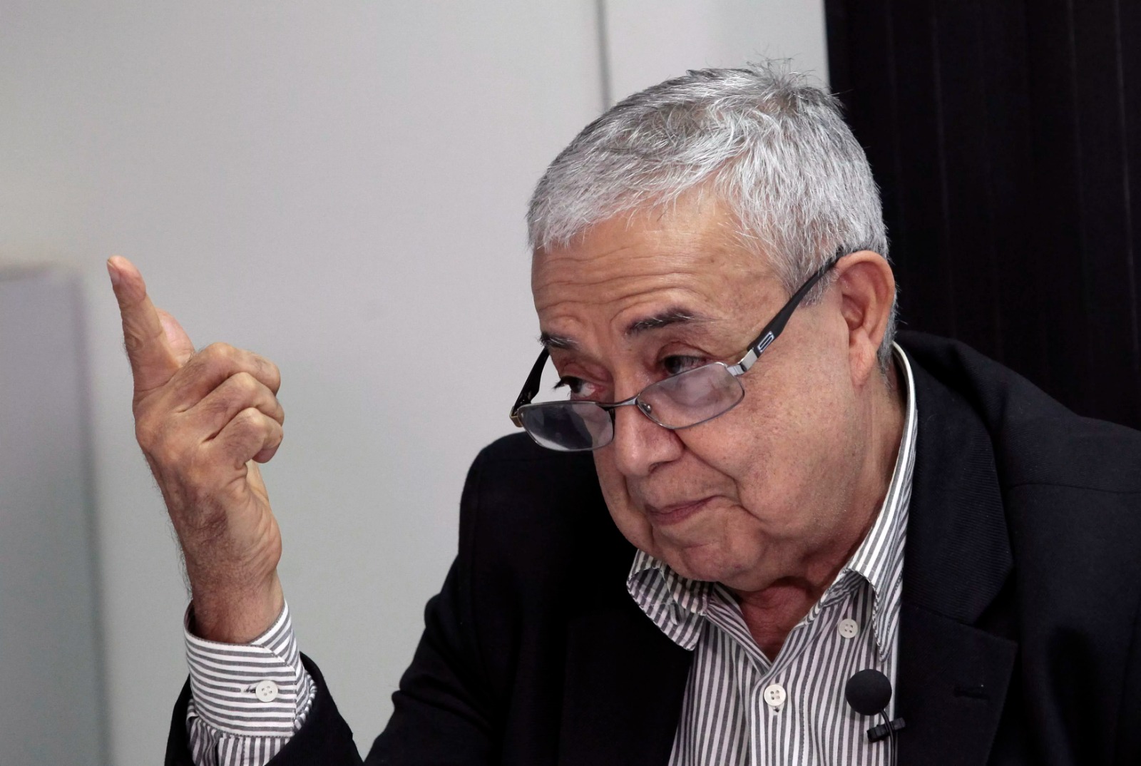 Ex-delegado do Dops é condenado por crimes durante ditadura militar