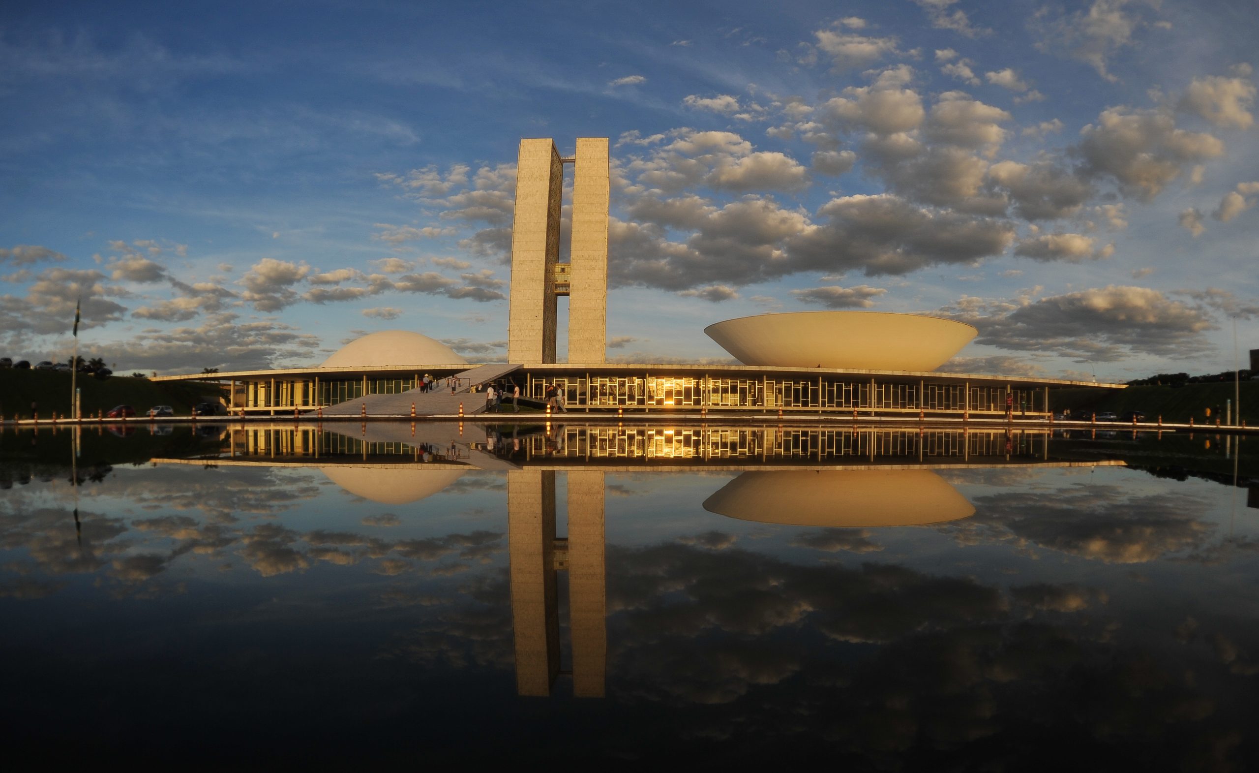 Congresso Nacional inicia o segundo semestre com agenda de CPIs e possível convocação de Bolsonaro
