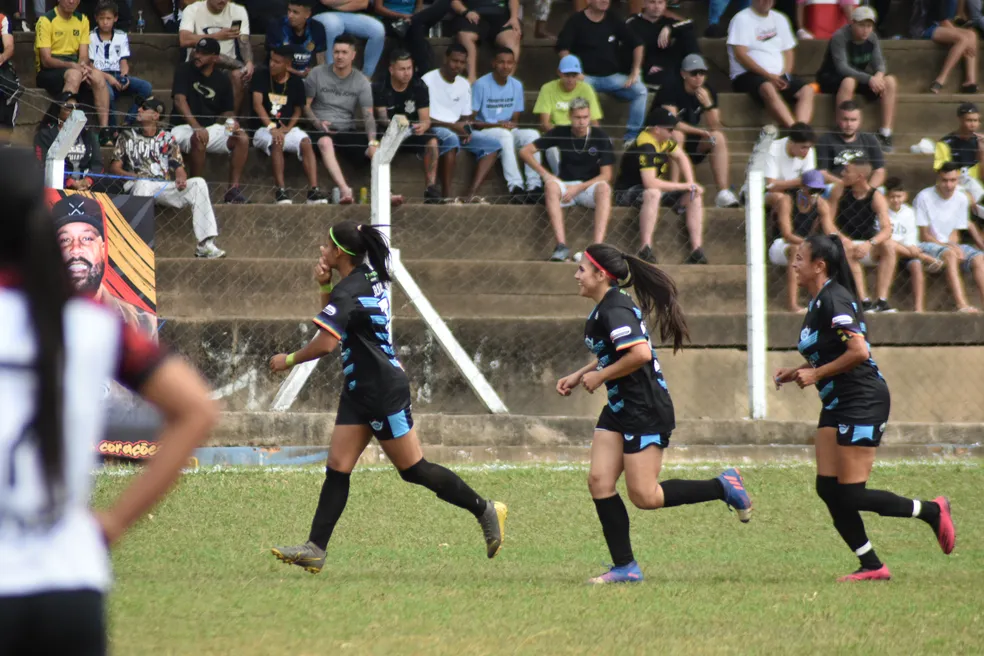 História do futebol feminino do Corinthians - Mídia NINJA