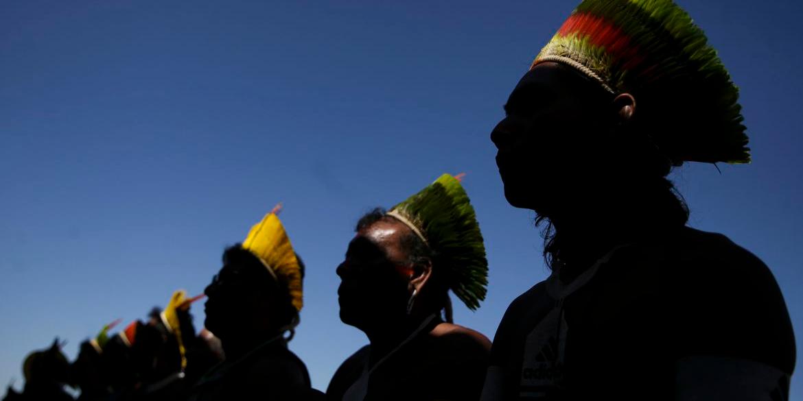 Suicídio entre jovens indígenas é oito vezes maior do que o observado entre brancos da mesma idade