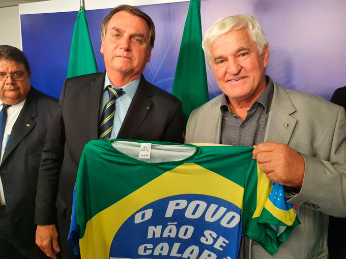 O Agro é golpe: empresários ruralistas amigos de Bolsonaro foram indiciados junto com ele por atos golpistas em Brasília