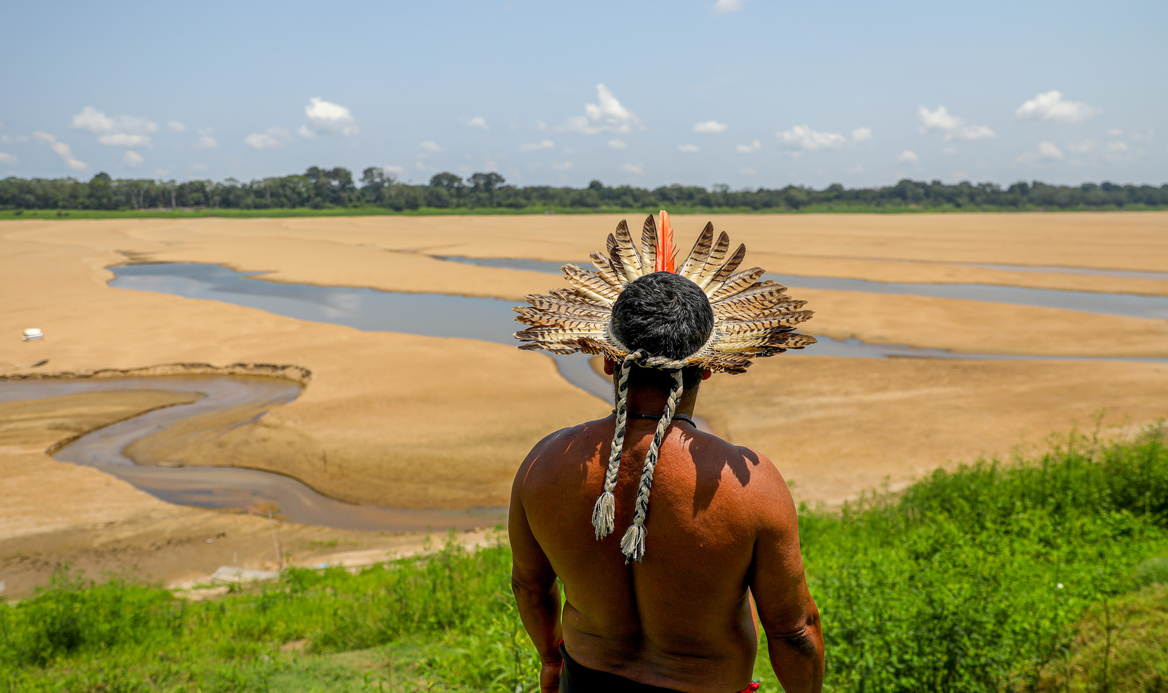 Crise climática na Amazônia não comove nas redes sociais e nem na grande mídia, dizem ambientalistas