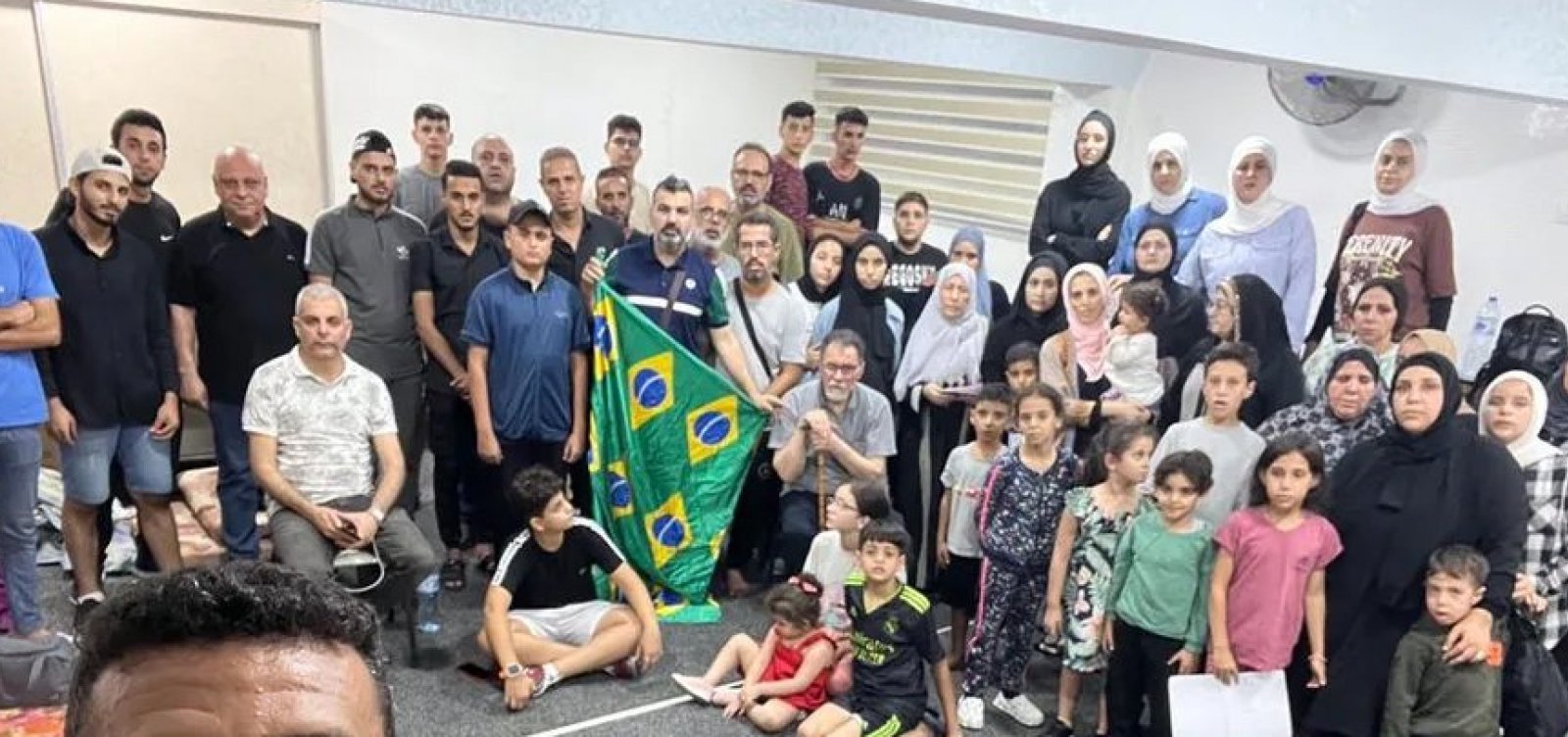 Brasileiros ficam fora da 5ª lista de autorizados a deixar Gaza