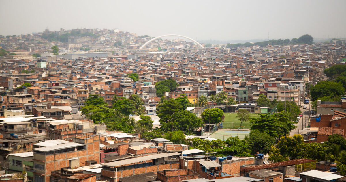 WayCarbon no LinkedIn: Estudo aponta risco climático para Complexo de  Favelas da Maré