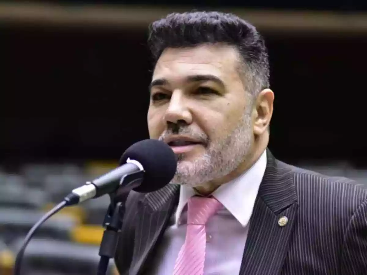 PGR defende manter condenação de Feliciano por incentivar discriminação a pessoas LGBT