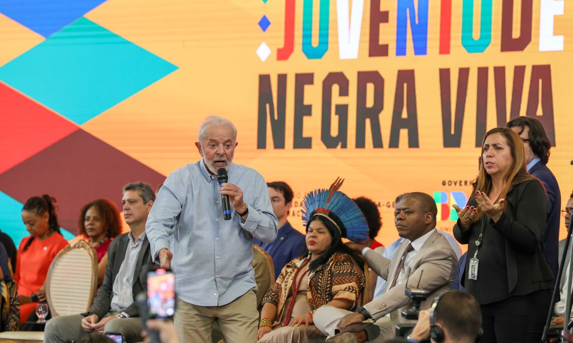 Lula anuncia mais de R$ 665 mi em investimentos no ‘Plano Juventude Negra Viva’