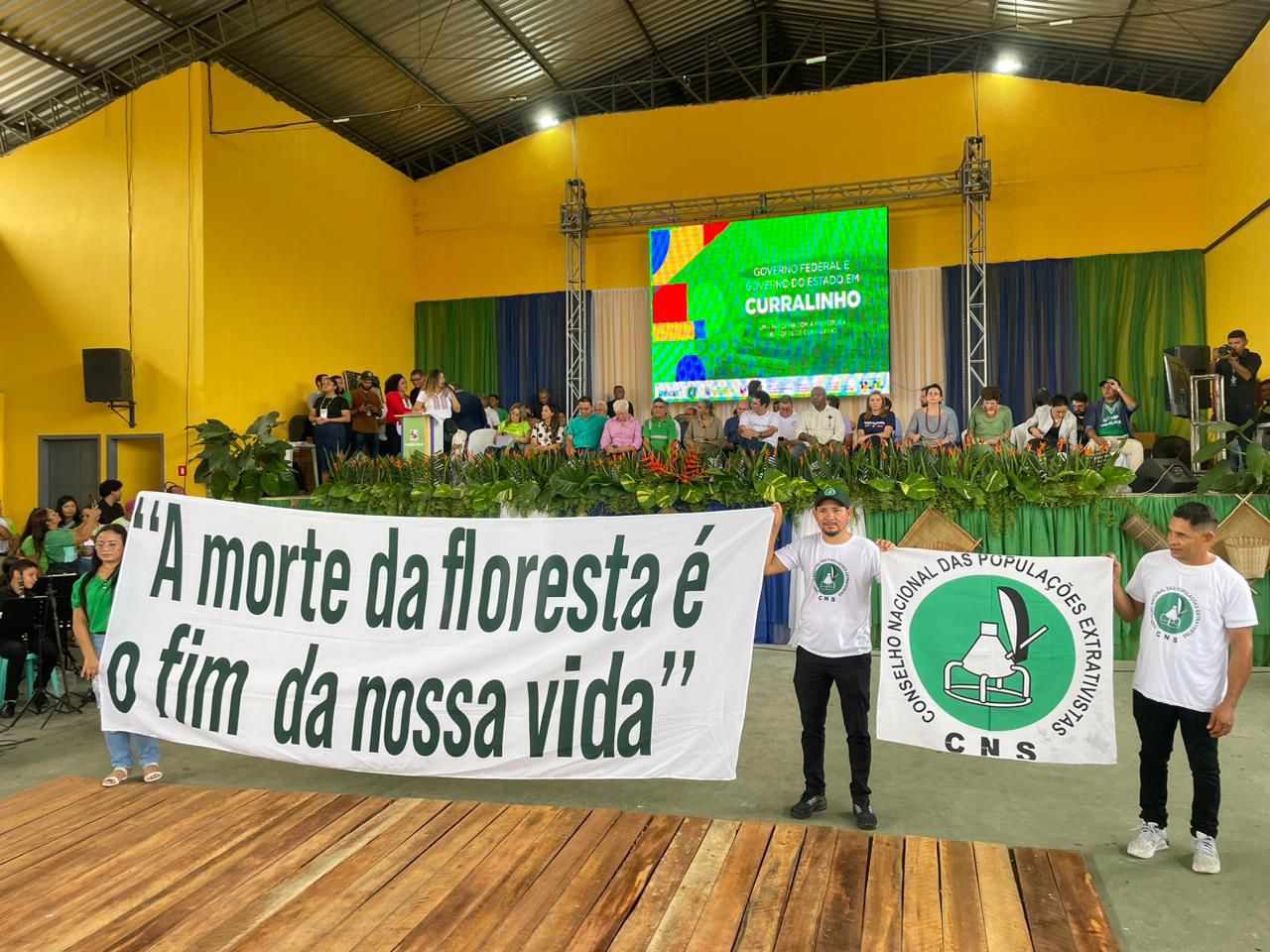 Populações extrativistas realizam encontro regional, em Belém, em defesa do clima e da floresta
