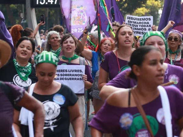 Mulheres vivas: o movimento que tomará as ruas do Brasil hoje para exigir o fim dos feminicídios