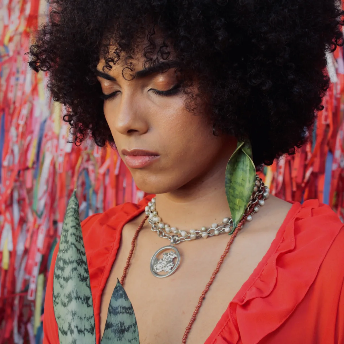 O superpoder da drag queen Mamonna: Inventar realidades possíveis
