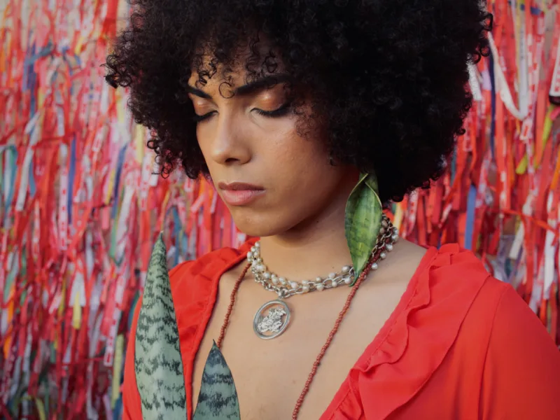 O superpoder da drag queen Mamonna: Inventar realidades possíveis