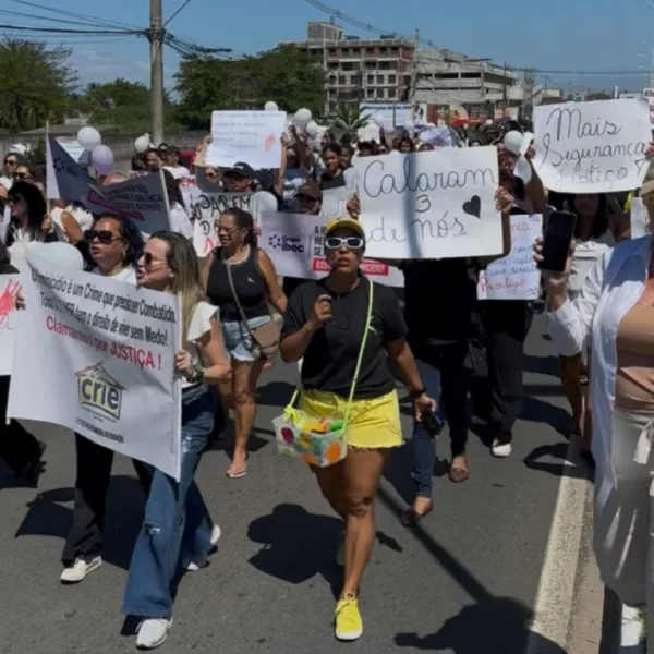 Feminicídio de três mulheres na Bahia desperta mobilizações exigindo o fim da violência de gênero