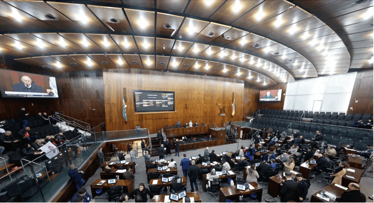 Projetos de lei buscam prevenir novos desastres no RS