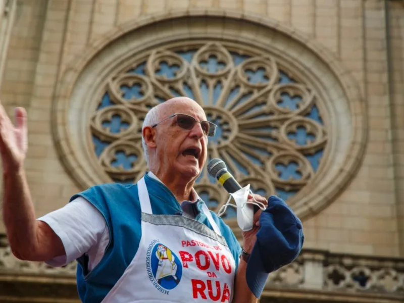 Em Belém, Padre Júlio Lancellotti se une às vozes contra combustíveis fósseis