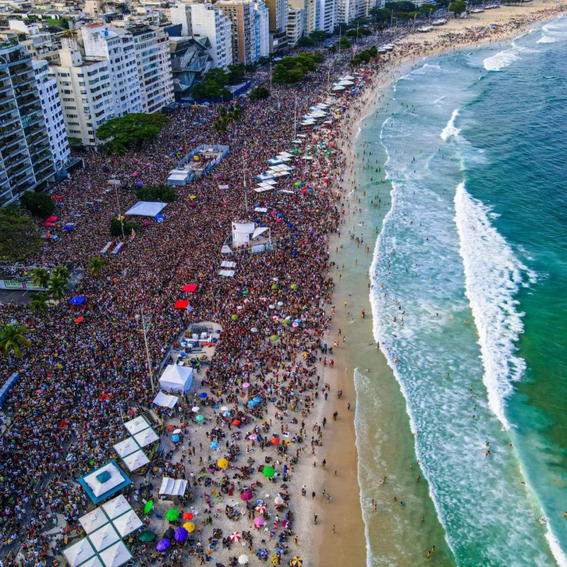 Em imagens: Brasil reúne milhões nas ruas contra a PEC da bandidagem e anistia
