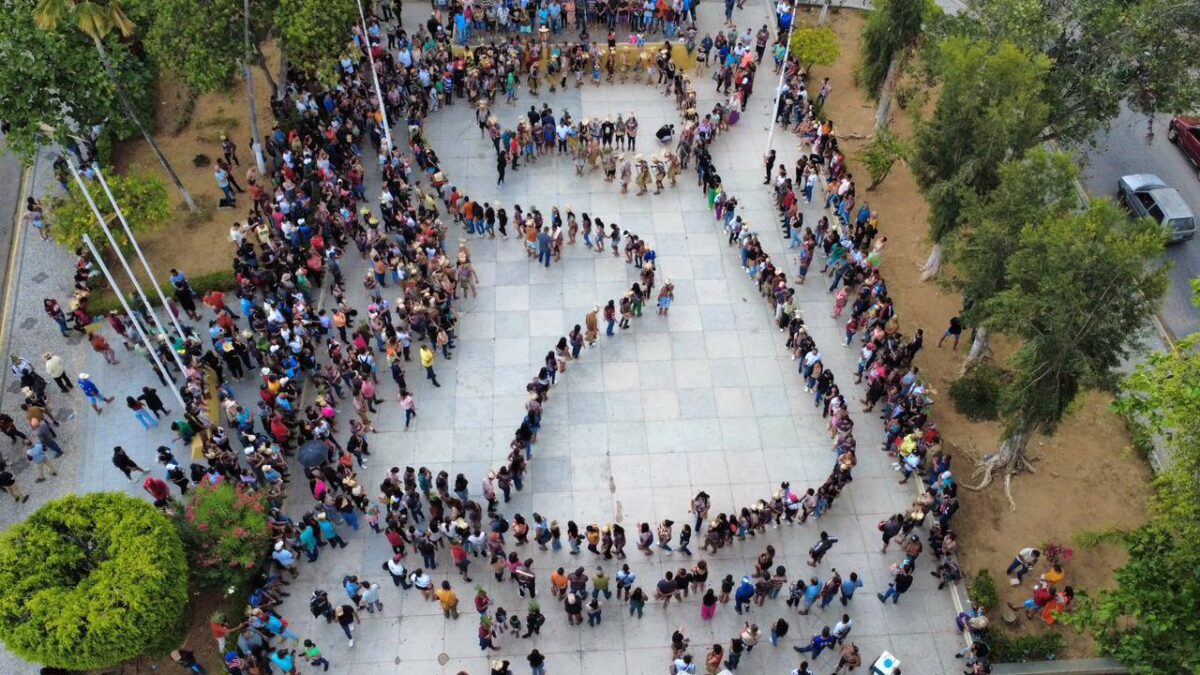 Em Pesqueira, Povo Xukuru se levanta contra o racismo e pela democracia