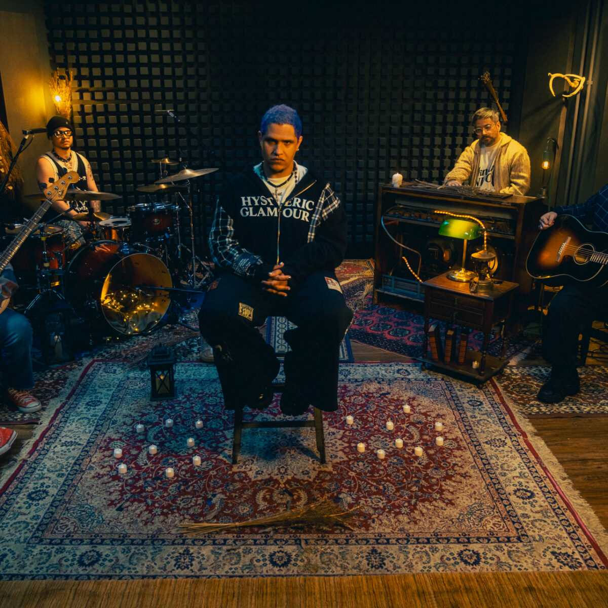 Kamaitachi revisita seus sucessos, mas entra em nova fase com projeto acústico