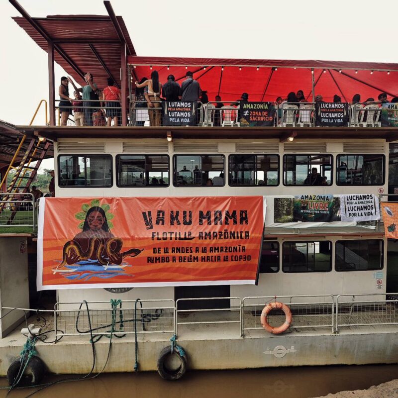 Flotilha Indígena Yaku Mama inicia travessia rumo à COP30 em defesa da justiça climática